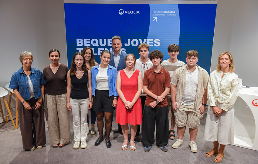 Ir a la noticia La educación como motor de transformación social: Damos la bienvenida a la nueva promoción de las Becas “Jóvenes Talentos”