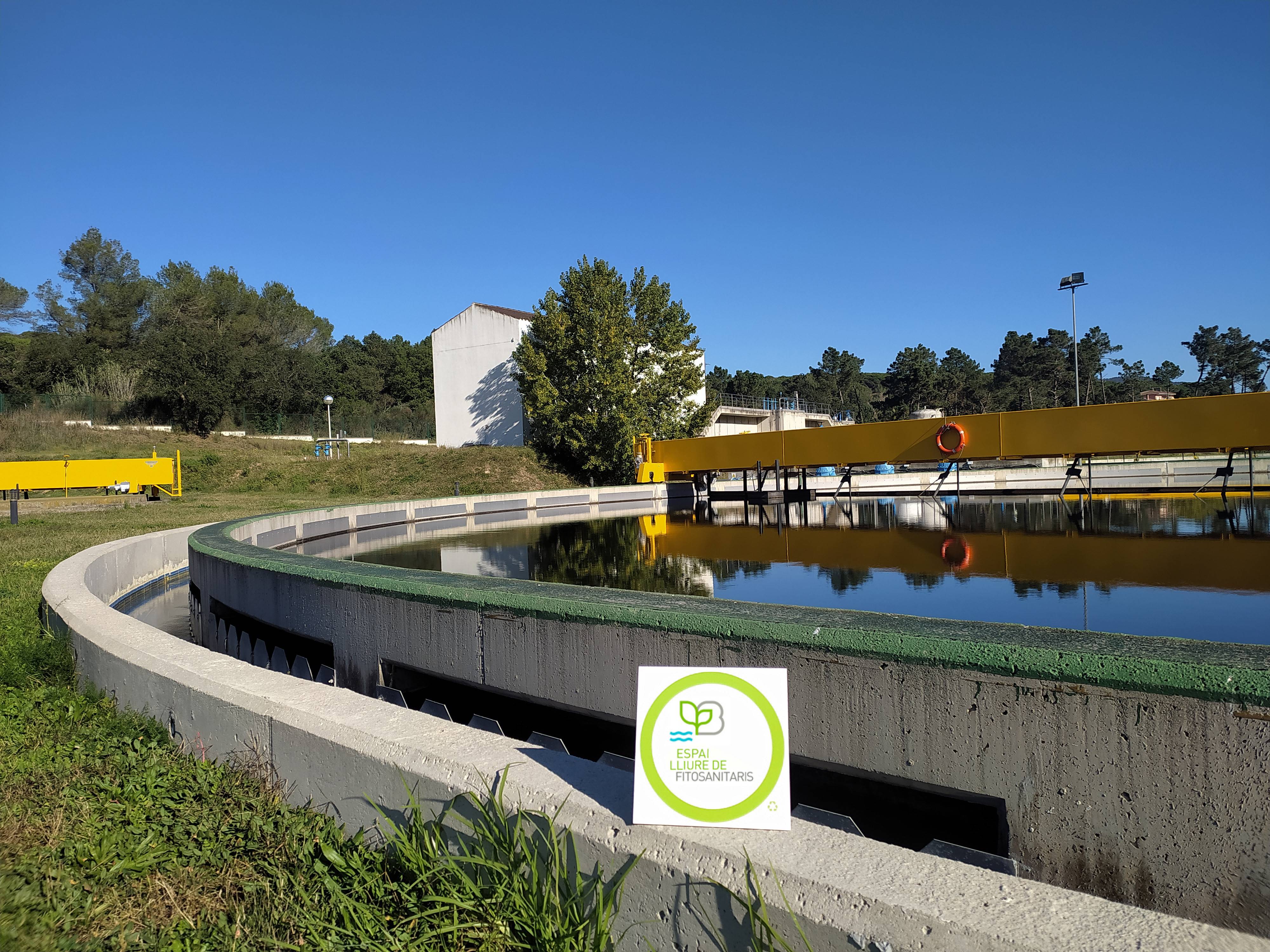 Ir a la noticia Eliminem l’ús de fitosanitaris en els espais verds de les depuradores de la Costa Brava
