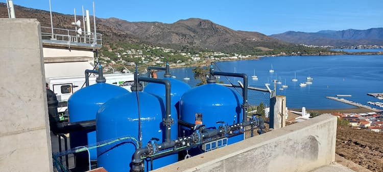 Ir a la noticia Instal·lem una planta dessalinitzadora per garantir aigua de qualitat durant tot l’any