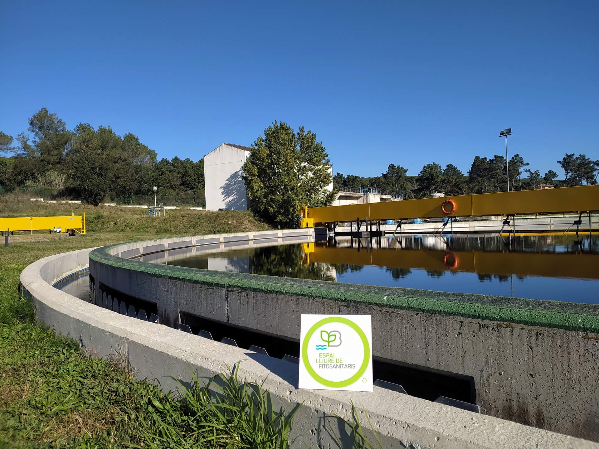 Ir a la noticia Eliminamos el uso de fitosanitarios en los espacios verdes de las depuradoras de la Costa Brava